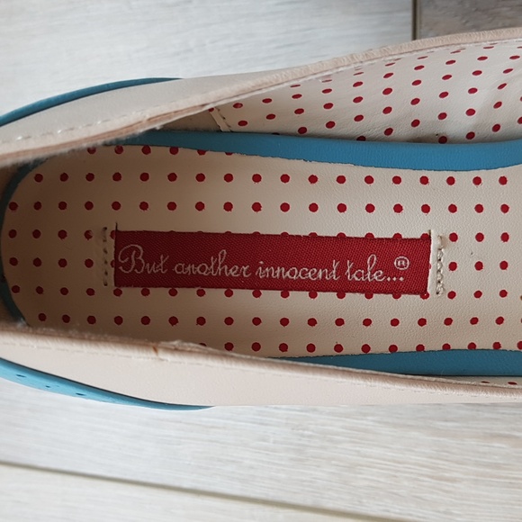 B.A.I.T. Vintage Inspired Like New Shoes - Picture 4 of 6